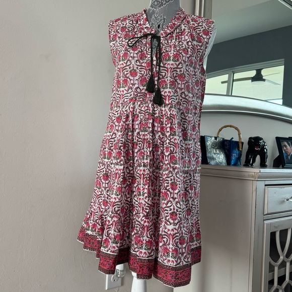 Patterned Dress - Picture 2 of 12